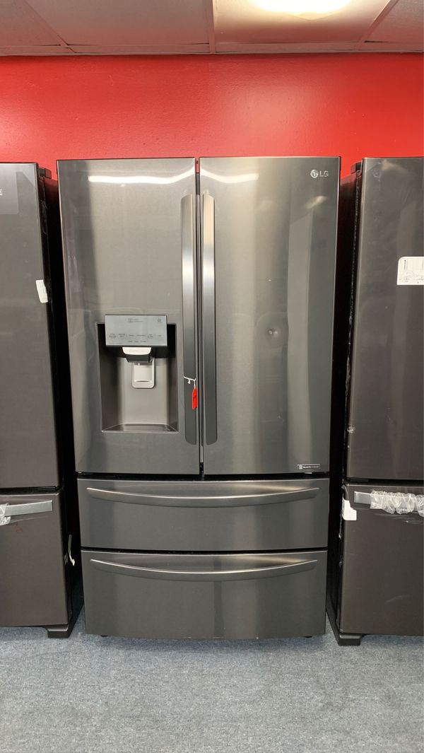 New scratch and dent LG black stainless for door refrigerator 1 year