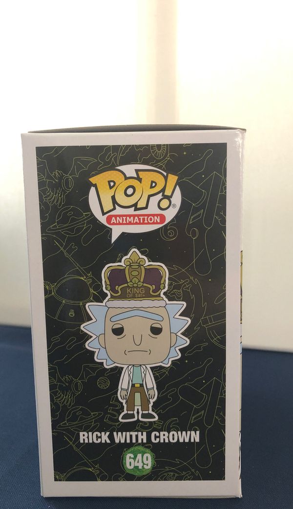 funko crown logo