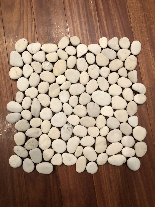 River rock tile — 4 sheets for Sale in Palm Beach Gardens, FL - OfferUp