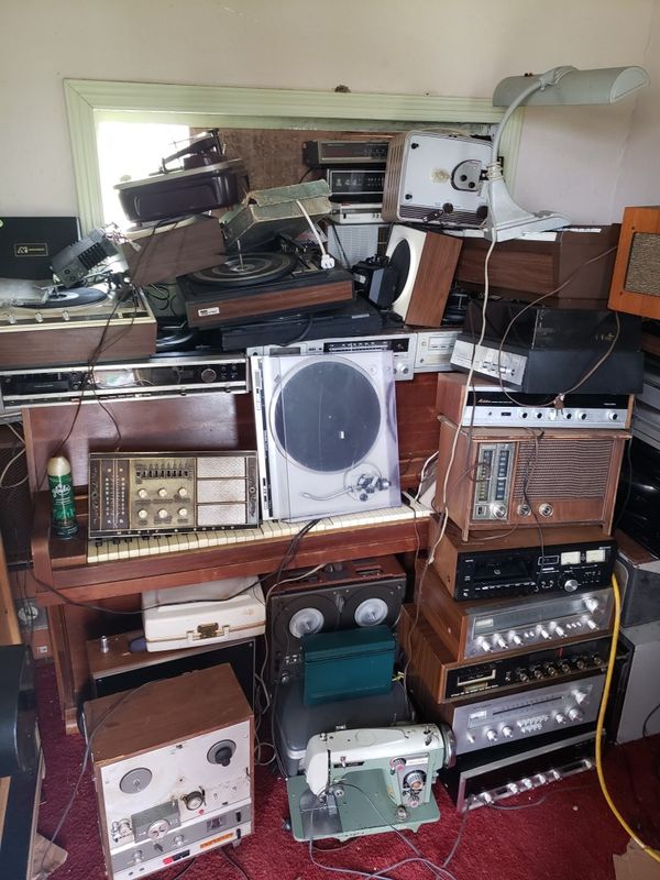 Vintage electronics lot, receivers, turntables for Sale in Needville ...