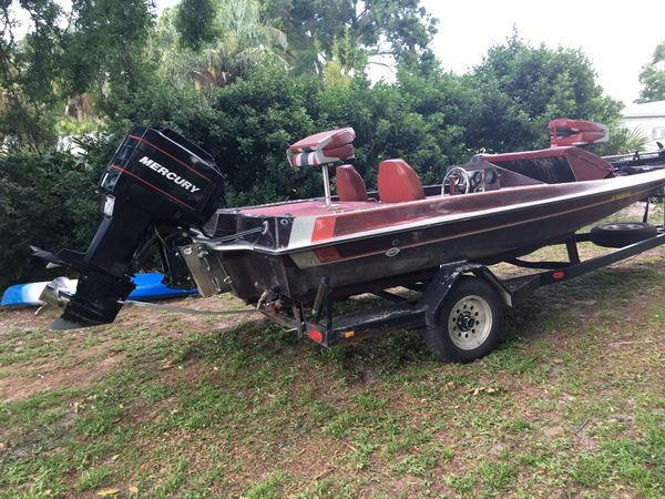 Bass boat. 1988 for Sale in Winter Haven, FL - OfferUp