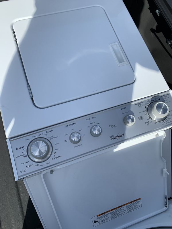 Whirlpool Stackable Washer Dryer combination WET4024EW for Sale in Fort