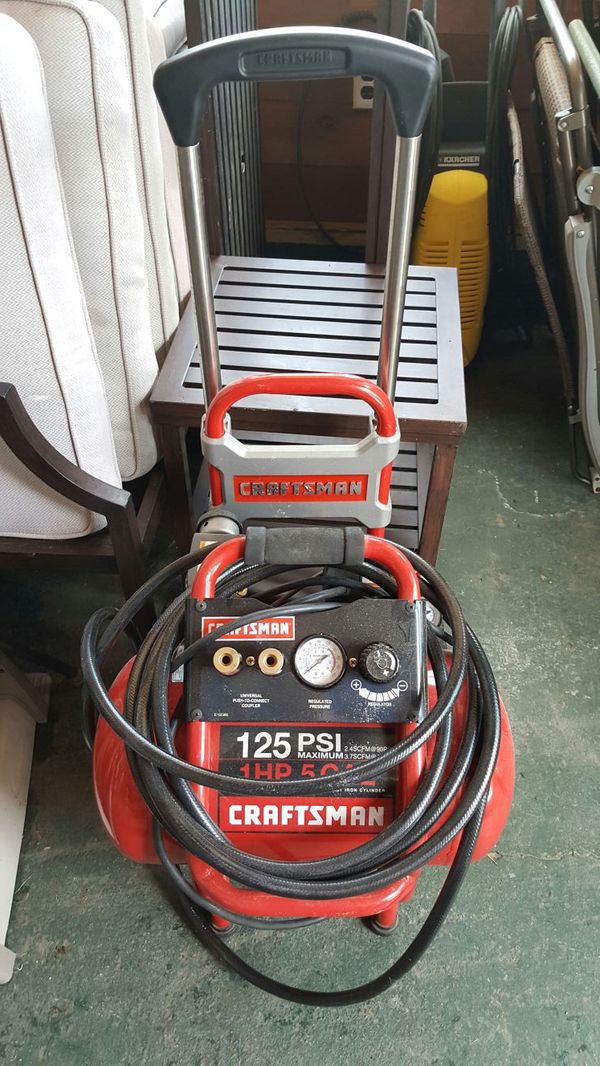 Craftsman Air Compressor 125PSI 5 Gallon 1 HP for Sale in Beverly, MA