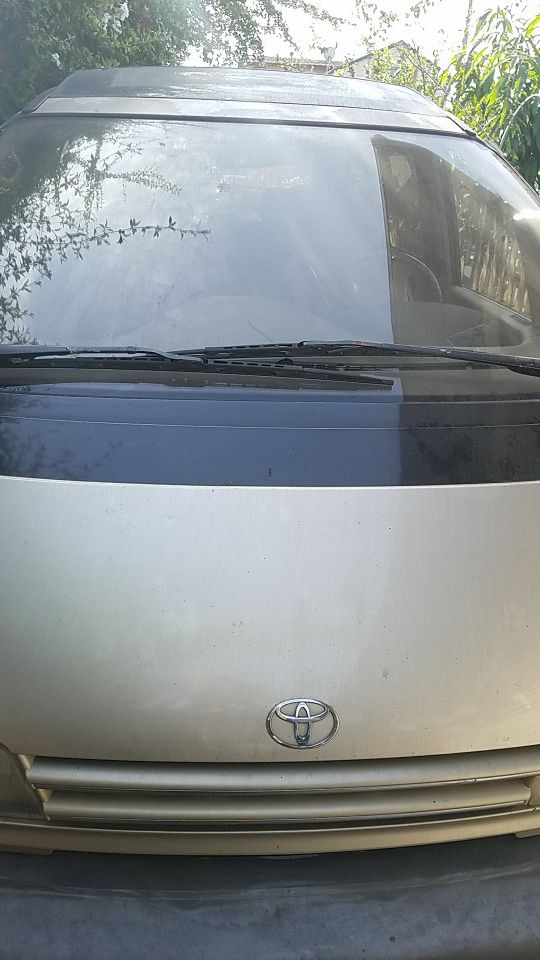 Toyota Previa 96 for Sale in Los Angeles, CA OfferUp