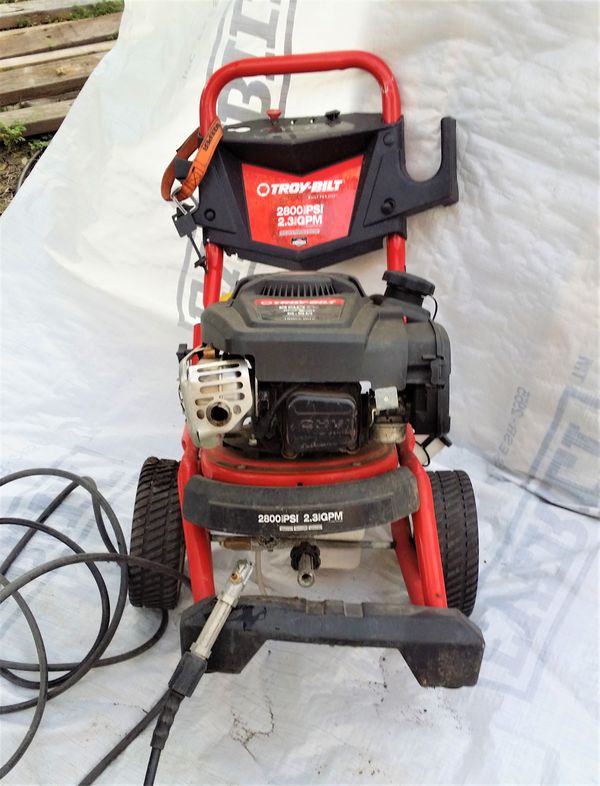 Troy Bilt Pressure Washer 2800 psi 2.3 gpm (broken pump) for Sale in ...