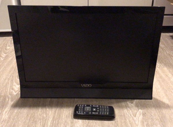 vizio-21-flat-screen-tv-for-sale-in-seattle-wa-offerup