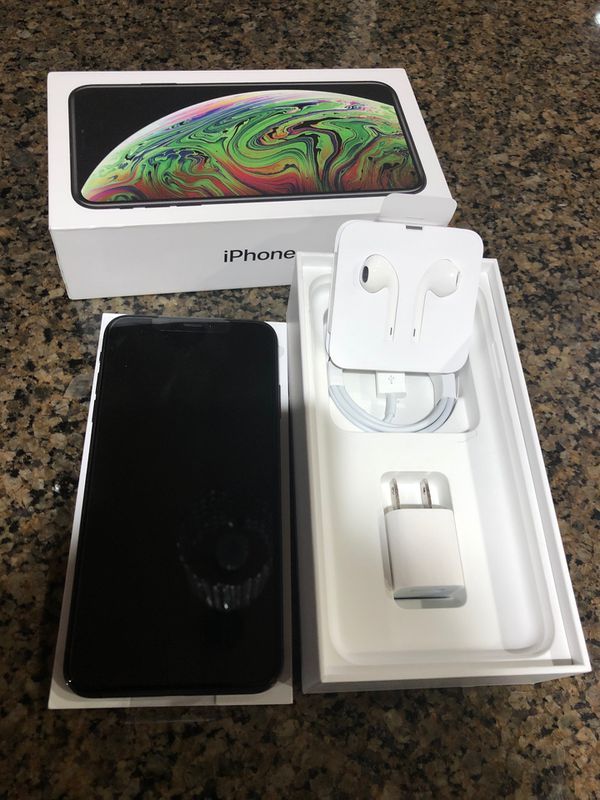 iPhone XS Max Verizon 256 gb with one year warranty for Sale in Bothell, WA - OfferUp