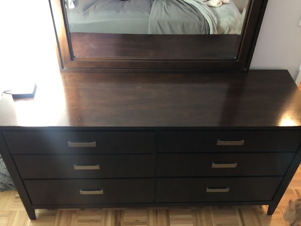 Raymour Flanigan Dresser With Detachable Mirror For Sale In New