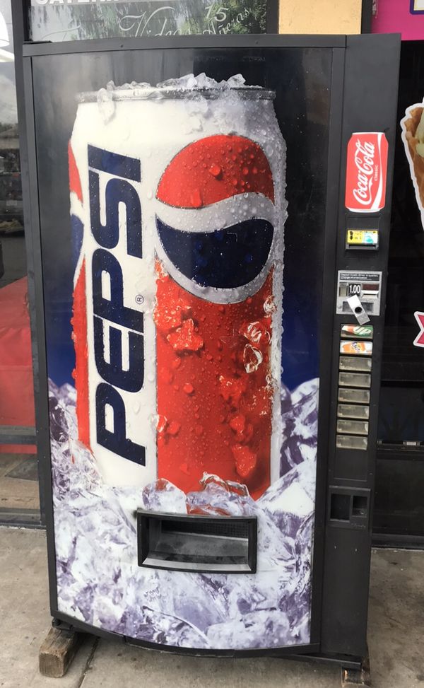 SODA VENDING MACHINE 250 for Sale in Garden Grove, CA OfferUp