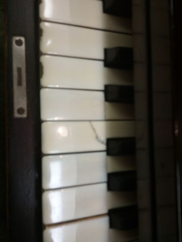 elburn grand piano