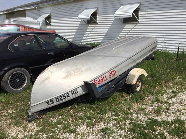 12’ aluminum boat &amp; 60’s Holesclaw motorcycle trailer for ...