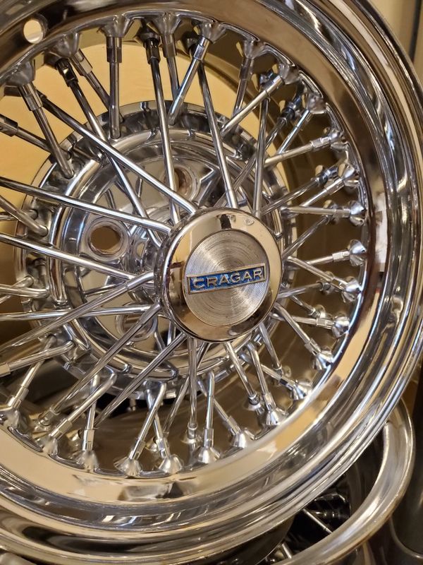 Rare 15x7 Cragar Tru Spoke Wire Wheels for Sale in Los Angeles, CA