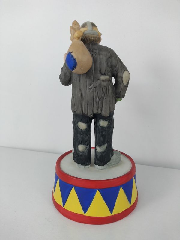 The San Francisco music box company clown hobo windup music box for