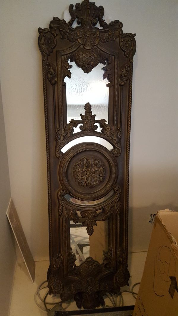 Uttermost Mirrored Wall Decor x2 for Sale in Federal Way, WA - OfferUp