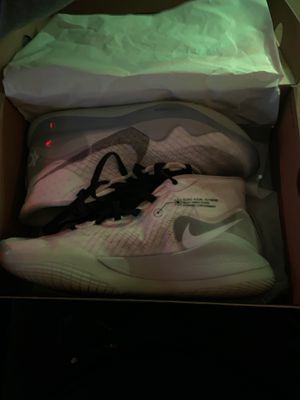 nike kd12 size 10.5 with box for Sale in Sanford, FL