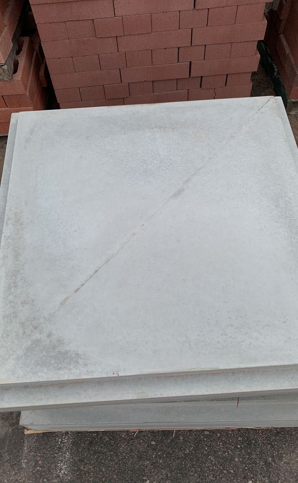 Cement cap or stepping stone 9” thick for Sale in Phoenix, AZ - OfferUp