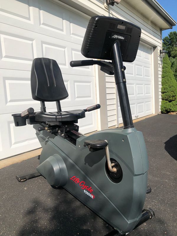 Life Fitness Lifecycle 9500HR Stationary Bike for Sale in Tolland, CT OfferUp