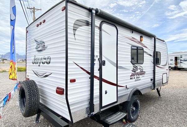 2015 Jayco Baja 19ft trailer $9900 for Sale in Mesa, AZ ...