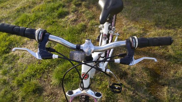Schwinn Cascade Girls-Womens Bicycle 24 inch for Sale in Tacoma, WA