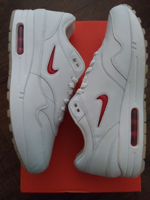 air max 1 ruby