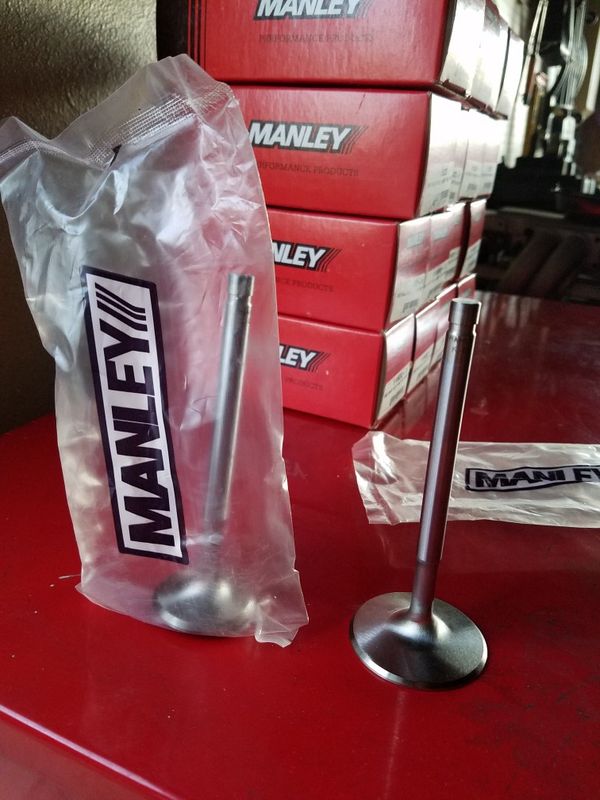 SBC Small block chevy 350 intake & exhaust valves. SET for Sale in