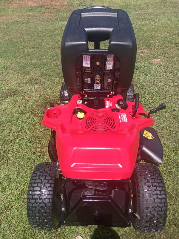 TroyBilt (Perfect)TB30R 10.5 HP Manual/Gear 30in Riding Lawn Mower