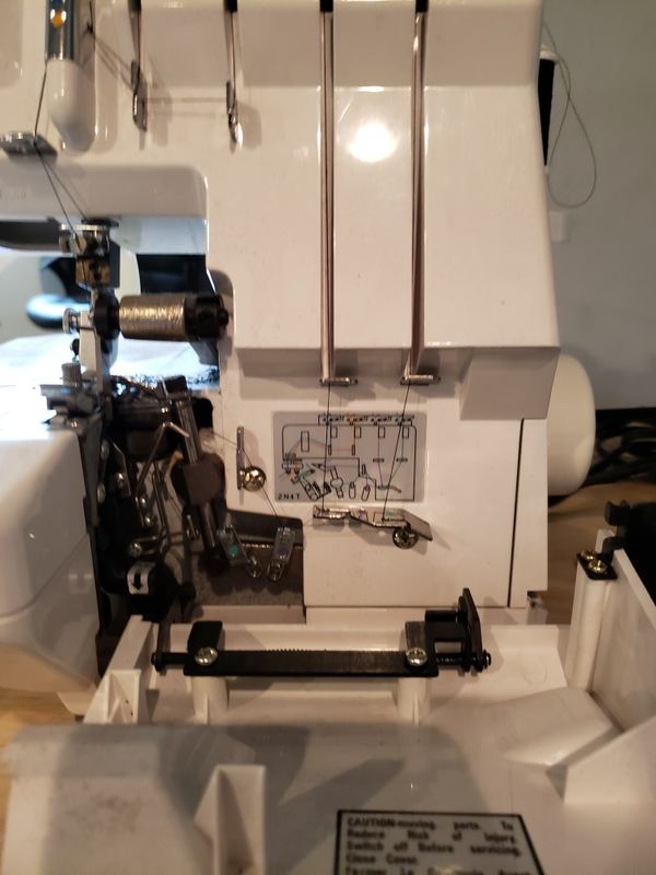 White Speedylock Differential 1600 Serger/Sewing Machine for Sale in
