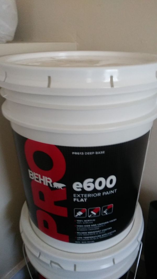 2 Behr 5 gallon yellow exterior paint for Sale in
