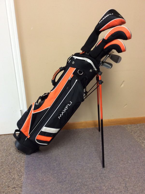 Maxfli Varsity Woods Junior Golf starter set; 9 Piece golf bag set for