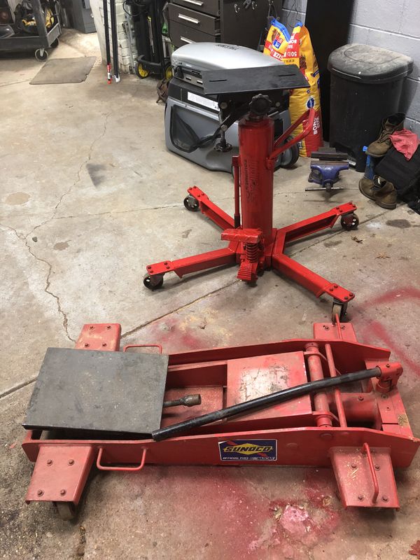 2 Transmission jack heavy duty for dump trucks both for 800 for Sale in