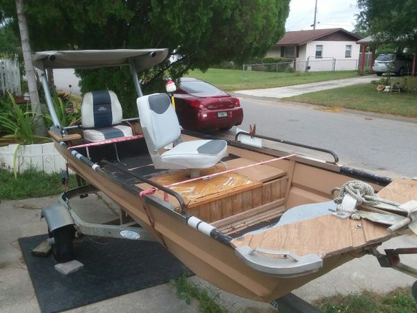 13 ft. jon boat & trailor w/trolin motor. great little