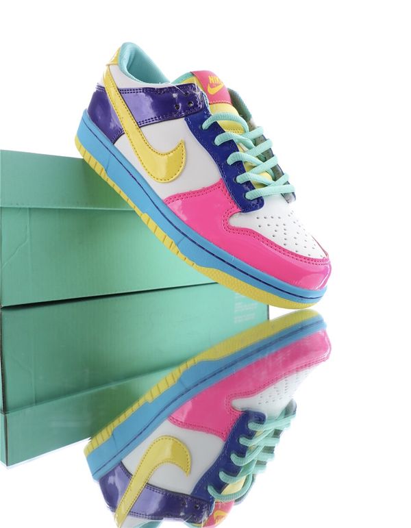 spongebob nike dunks