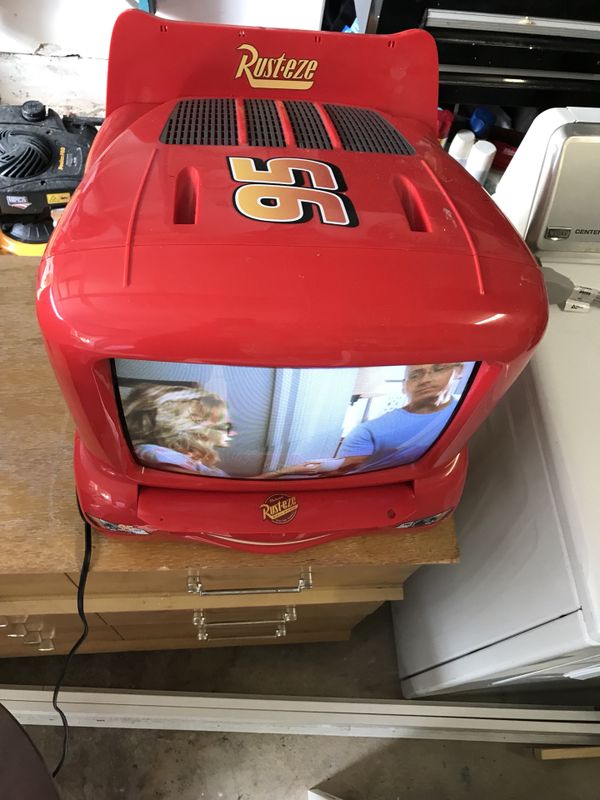 Disney Pixar cars lightning McQueen 13 “ TV/DVD combo television and