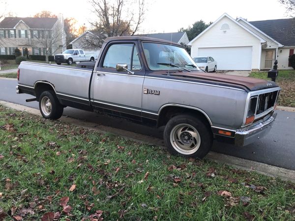 1982 Dodge D150 Custom with 318 engine for Sale in Charlotte, NC - OfferUp