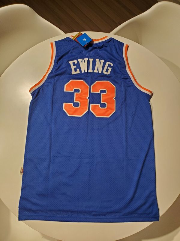 Patrick Ewing New York Knicks Jersey for Sale in Highland Beach, FL - OfferUp