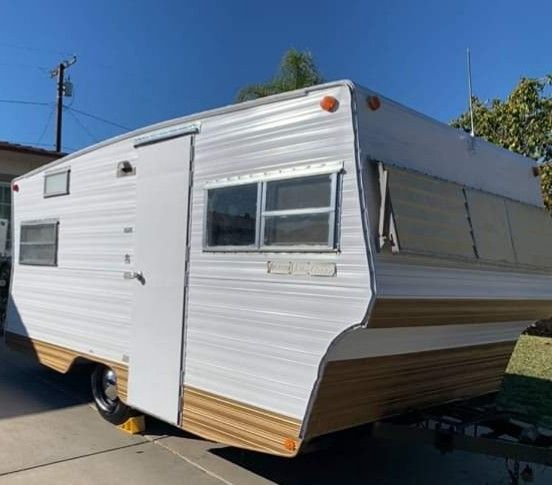 ☮ VINTAGE 1969 ARISTOCRAT Lo-Liner TRAVEL TRAILER ☮ for Sale in Los ...