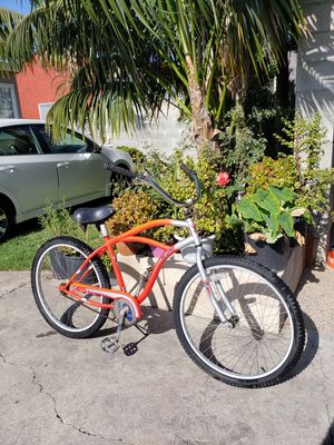 26" The Realm Beach Cruiser for Sale in Inglewood, CA