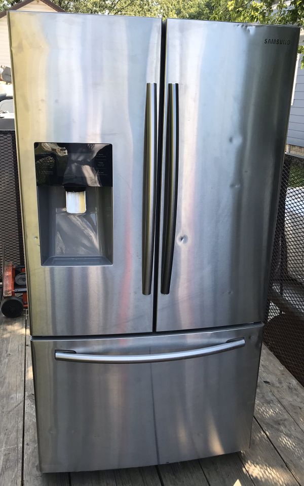 ((Scratch & Dent Sale)) Samsung Stainless Steel French 3Door