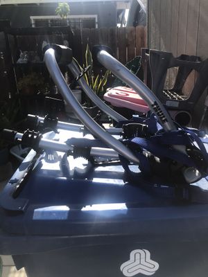 Thule bike rack for Sale in Cudahy, CA