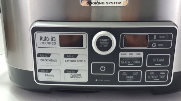 NINJA CS960 MULTI COOKER W/ AUTO IQ for Sale in Cary, NC - OfferUp