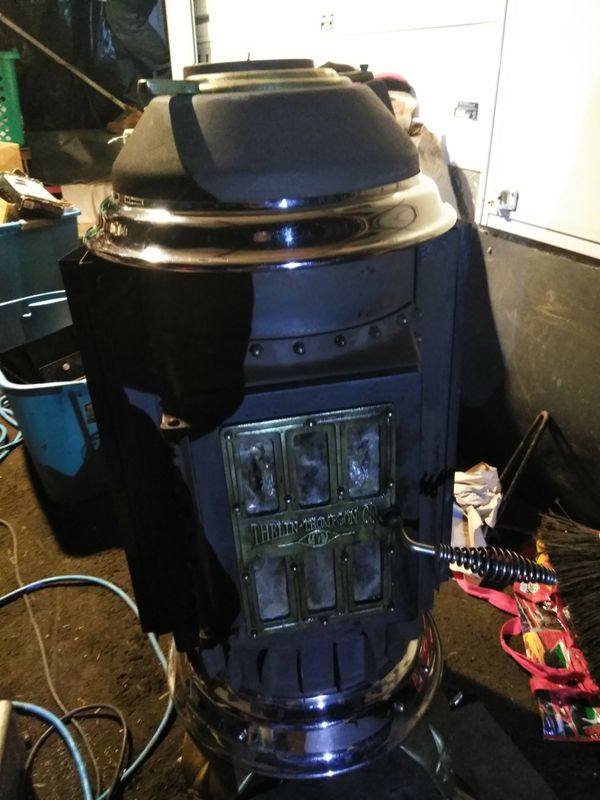 Thelin Thompson gnome pellet stove for Sale in Roy, WA OfferUp
