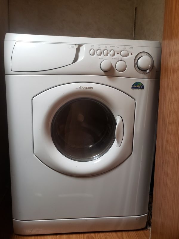 Ariston 2 IN 1. Washer dryer combo unit for Sale in Fontana, CA - OfferUp