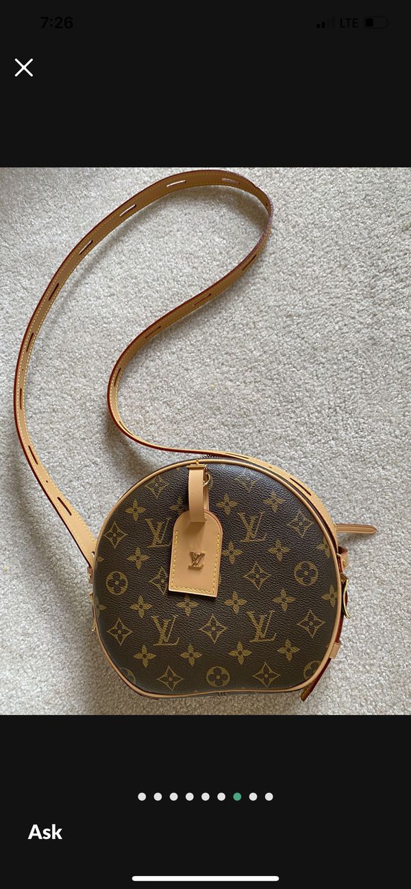 Louis Vuitton bags /wallets for Sale in Renton, WA - OfferUp