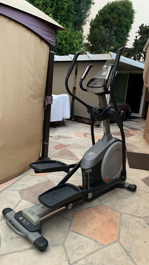 NordicTrack E5.7 Elliptical with Adjustable Stride and Incline Ramp for