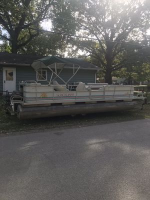 pontoon greenwood oaklandon