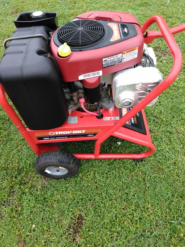 Troy-Bilt 7800 watt generator 13500 surge Watts for Sale in Port St ...