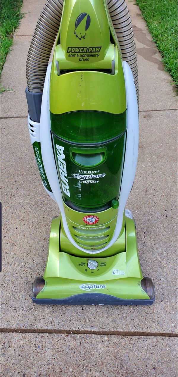 Eureka The Boss Smart Vacuum