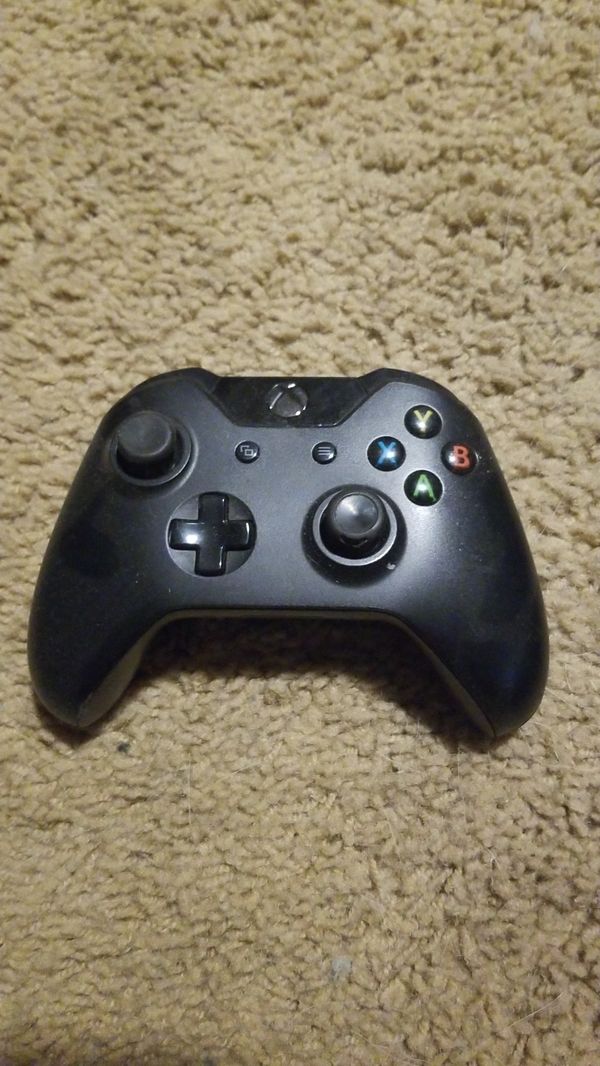 Xbox one controller for Sale in Visalia, CA - OfferUp