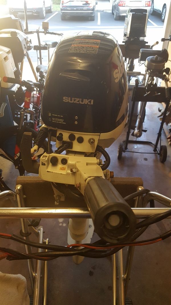 15 HP Suzuki outboard motor for Sale in Riviera Beach, FL OfferUp