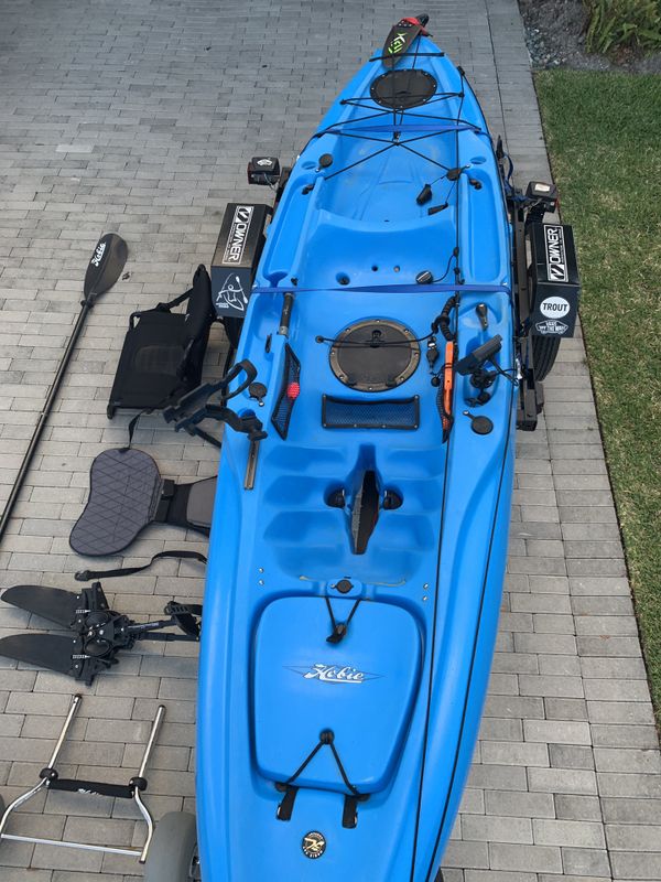 Hobie Mirage Outback Kayak Fishingready Lowrance depth finder, anchor troller, rodnholders